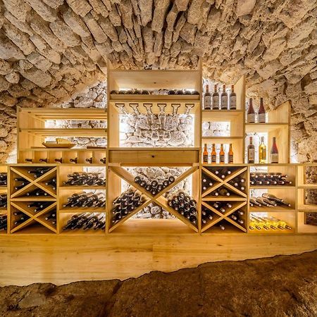 Gite Des Caves Secretes Tiffauges Экстерьер фото