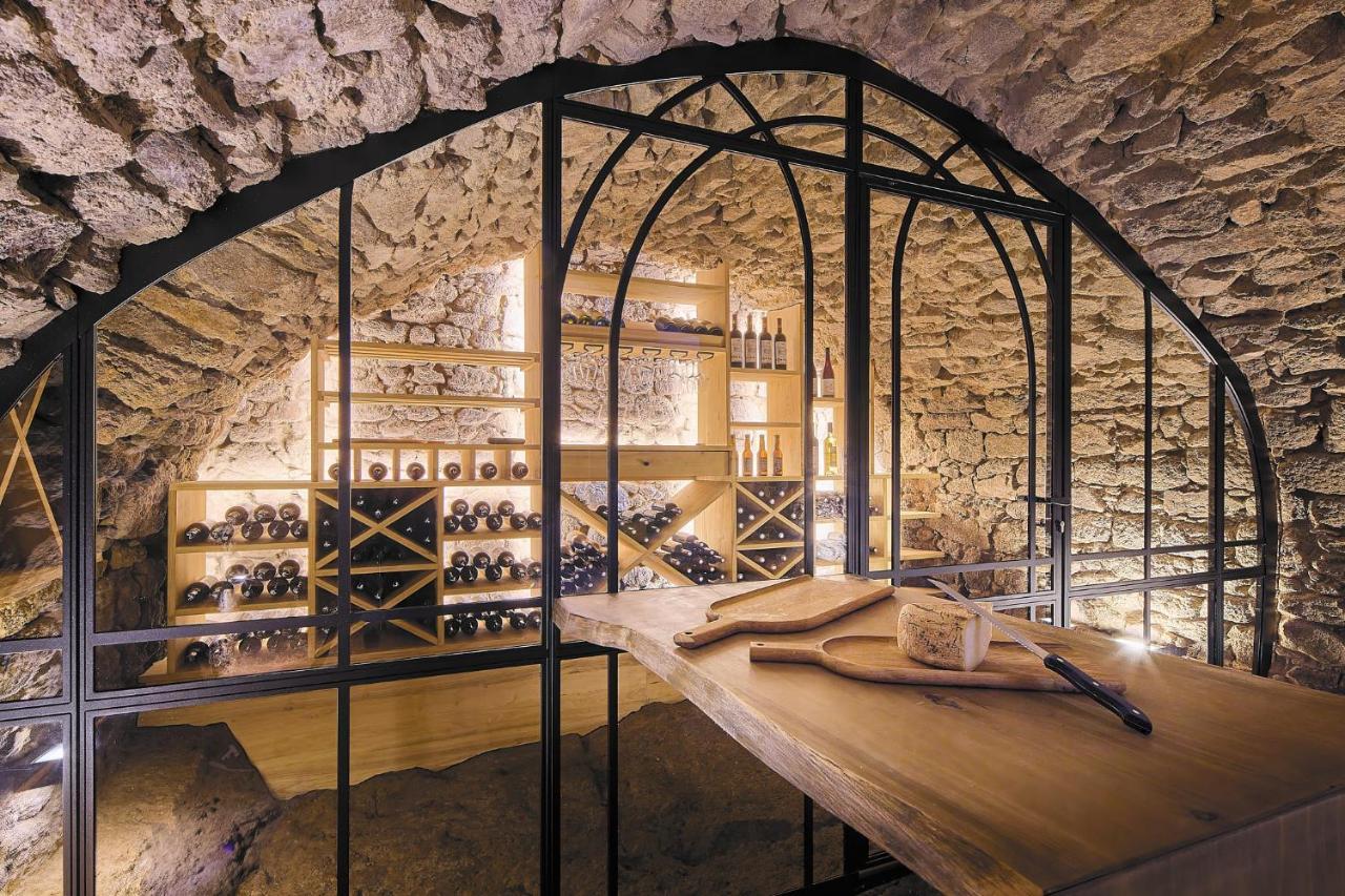 Gite Des Caves Secretes Tiffauges Экстерьер фото